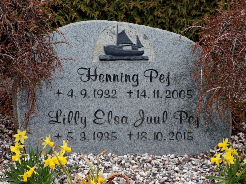 Henning Pej.JPG